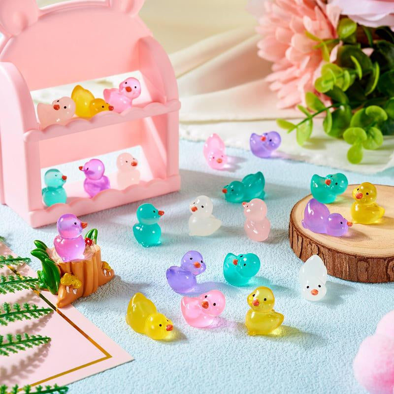 Mini Tiny Ducks, Little Duck Figures, DIY Toy Mini Resin Ducks, Plastic Small Miniature Ducks, Bulk for Dollhouse Decor, Micro Fairy Garden Landscape Aquarium Tiny Toys, Christmas Gift